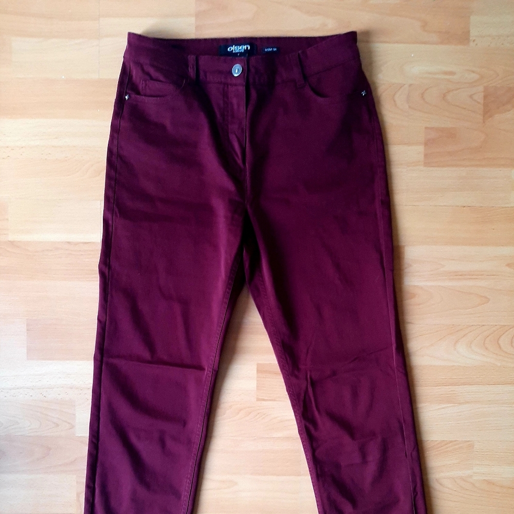 Olsen Curvy fitting red Jeans